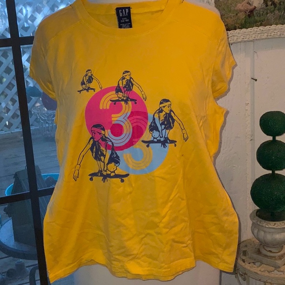 Gap girls skate T-shirt